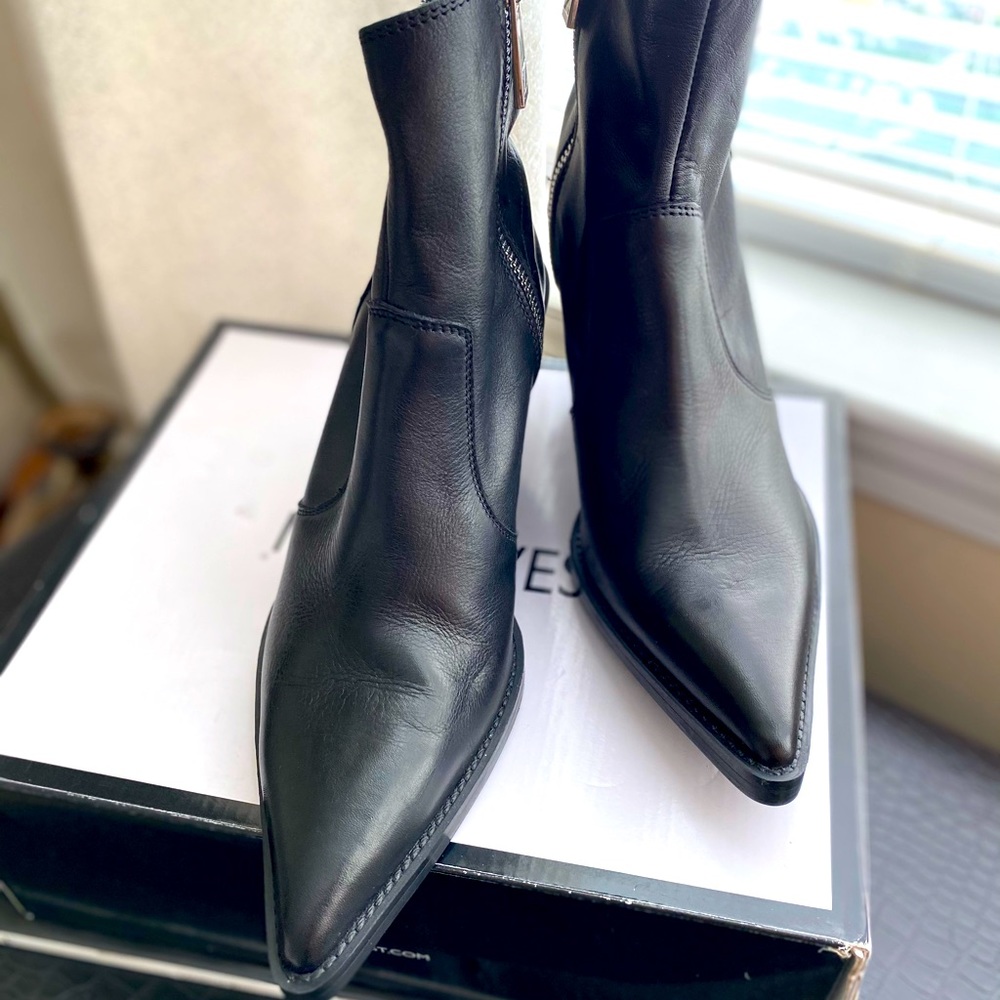 Zara Ankle Leather Boots